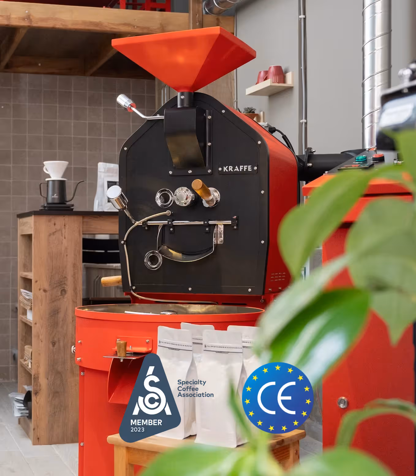 Vue détaillée d'une machine à torréfier commerciale et industrielle Kraffe